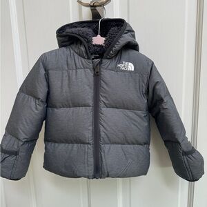 NWOT The North Face 6-12M Unisex Gray Puffer Fleece 600 Jacket
